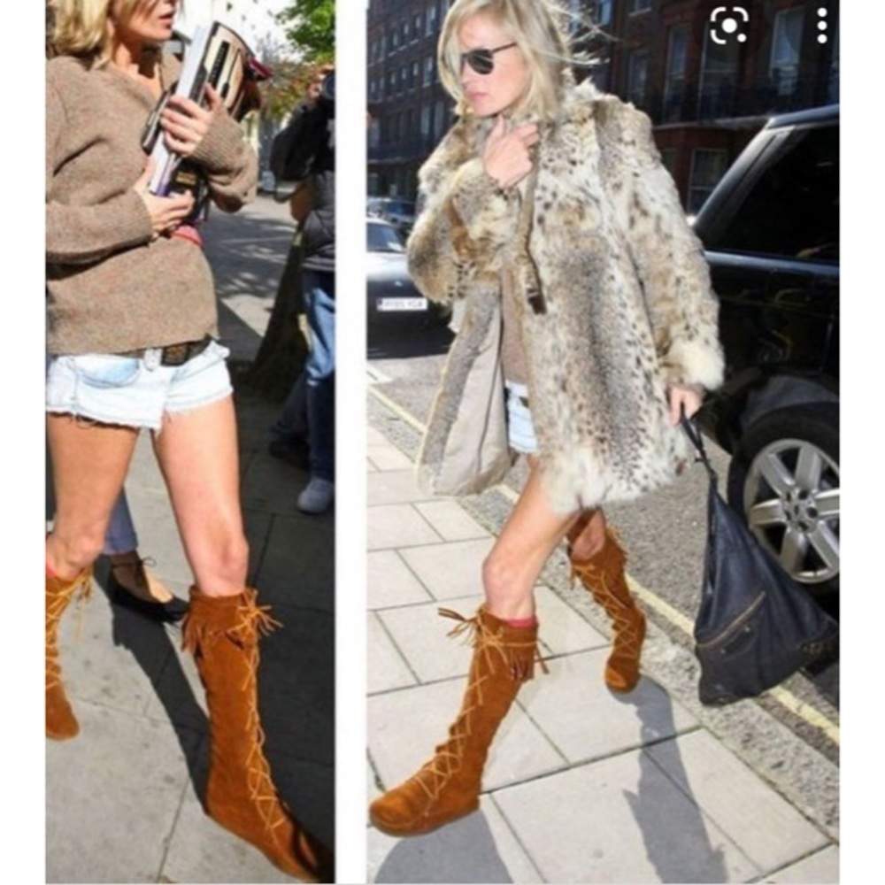 Minnetonka Suede knee-high Laceup fringe moccasin boot 10